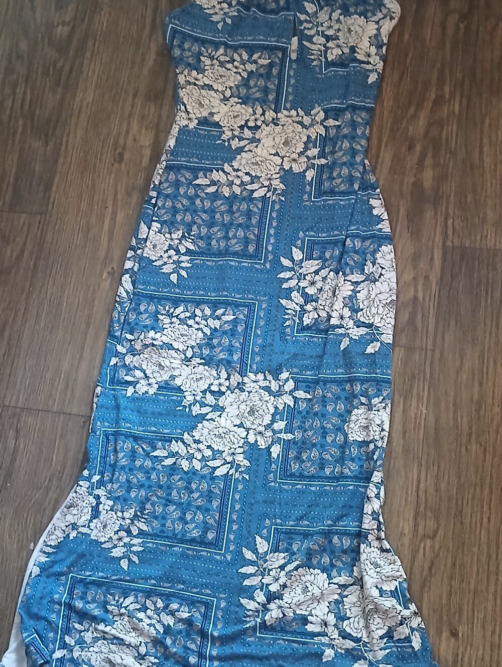 Studio F Blue Floral Halter Maxi Dress Sz 6 Spandex Preowed - Picture 10 of 11